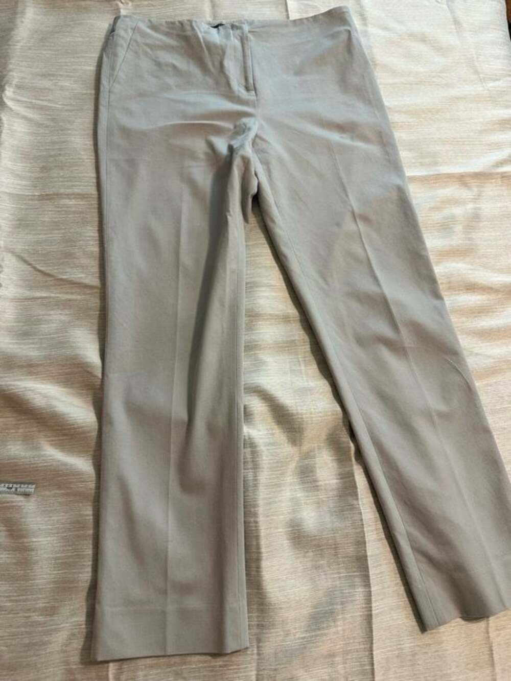 Elliott Lauren Grey Straight Leg Pant Size 10